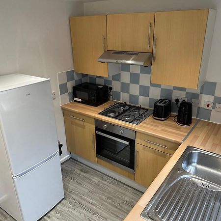 Lovely Two Bedroom Flat Thamesmead  Eksteriør bilde